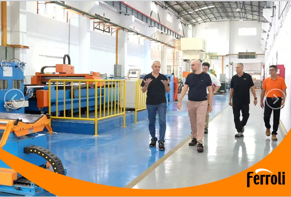 88858cc永利CEO一行莅临中国区广东生产基地视察